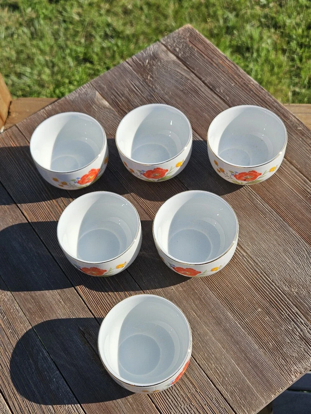 Set of 6 Vintage Fine Porcelain Floral Teacups - Made in Taiwan Vintage,